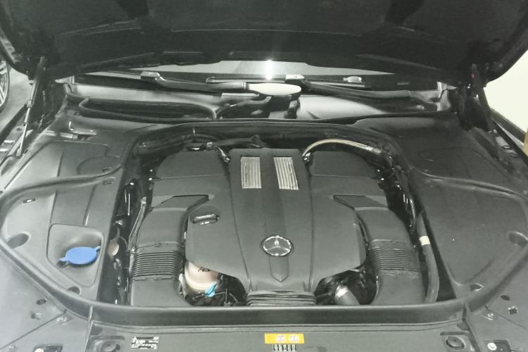 Used Mercedes-Benz S-Class 2014 S 320 L Business Model Engine Bay