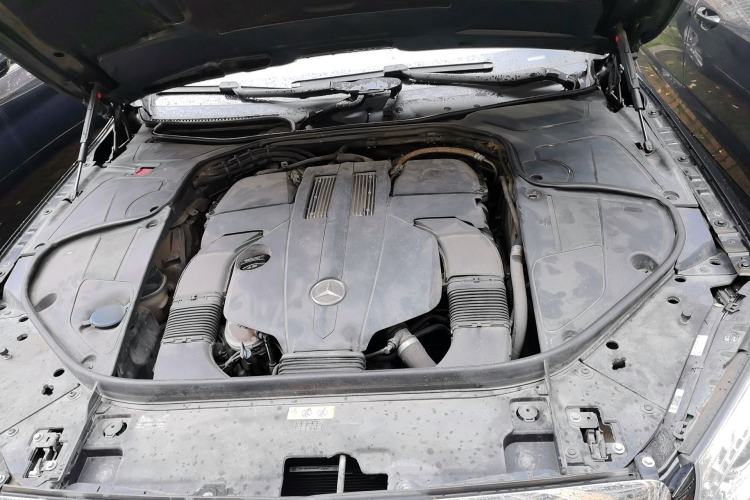 Used Mercedes-Benz S-Class 2014 S 320 L Business Model Engine Bay