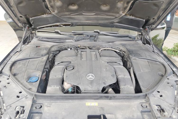 Used Mercedes-Benz S-Class 2014 S 400 L Prestige Edition Engine Bay