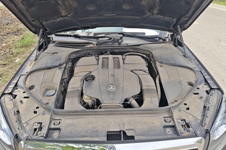 Used Mercedes-Benz S-Class 2014 S 320 L Business Model Engine Bay