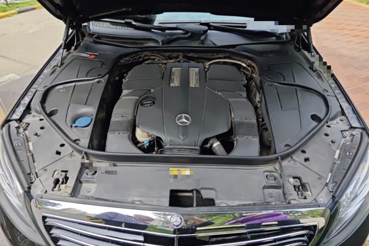 Used Mercedes-Benz S-Class 2014 S 320 L Luxury Model Engine Bay