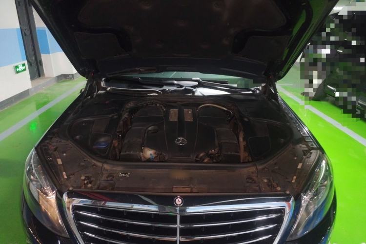 Used Mercedes-Benz S-Class 2014 S 320 L Business Model Engine Bay