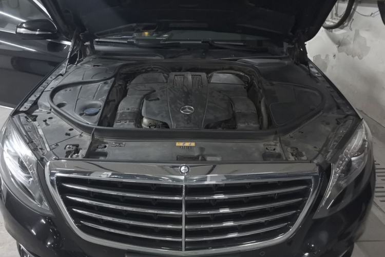Used Mercedes-Benz S-Class 2014 S 320 L Business Model Engine Bay