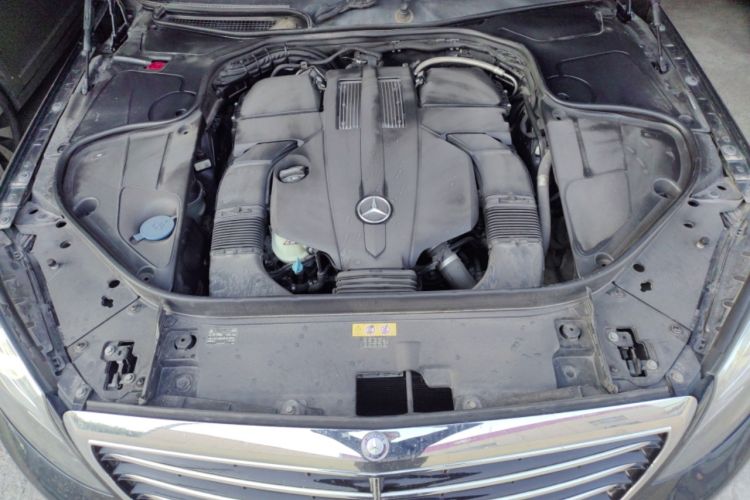 Used Mercedes-Benz S-Class 2014 S 400 L Prestige Edition Engine Bay