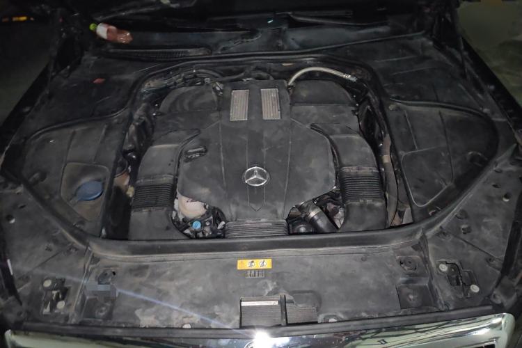 Used Mercedes-Benz S-Class 2014 S 320 L Business Model Engine Bay