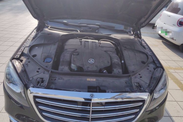 Used Mercedes-Benz S-Class 2014 S 320 L Business Model Engine Bay