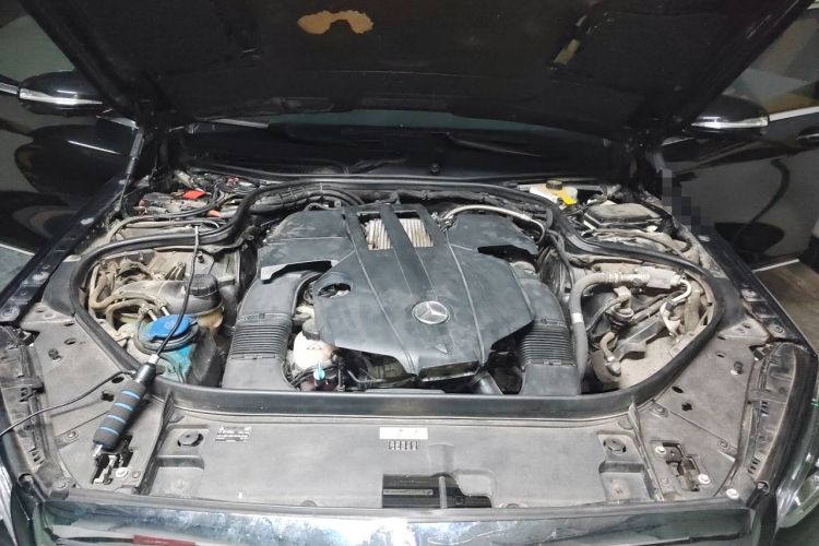 Used Mercedes-Benz S-Class 2014 S 320 L Luxury Model Engine Bay