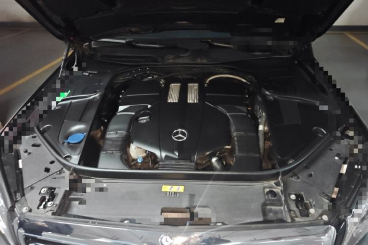 Used Mercedes-Benz S-Class 2014 S 320 L Business Model Engine Bay