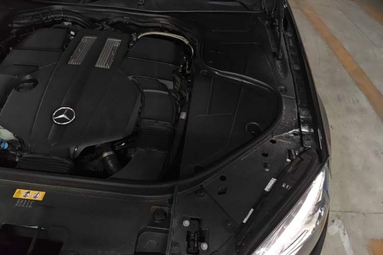 Used Mercedes-Benz S-Class 2014 S 320 L Business Model Engine Bay Left