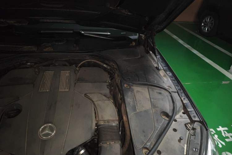 Used Mercedes-Benz S-Class 2014 S 320 L Business Model Engine Bay Left