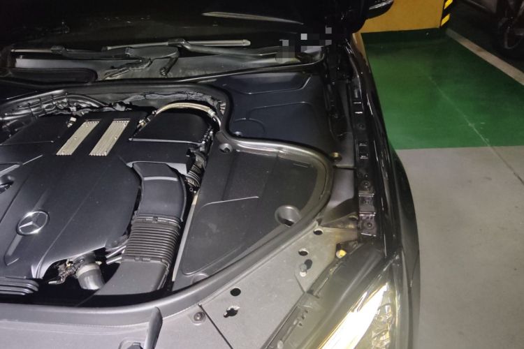Used Mercedes-Benz S-Class 2014 S 400 L Prestige Edition Engine Bay Left