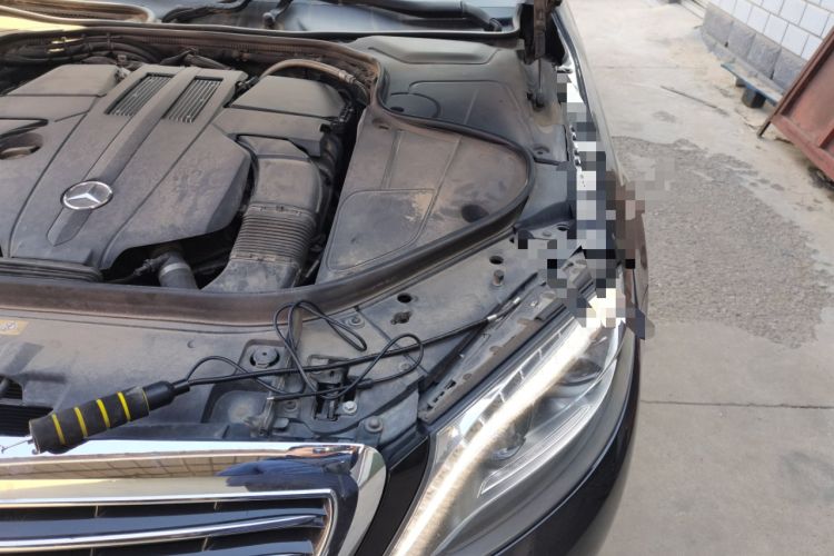 Used Mercedes-Benz S-Class 2014 S 320 L Business Model Engine Bay Left