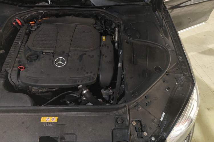 Used Mercedes-Benz S-Class 2014 S 400 L HYBRID Engine Bay Left