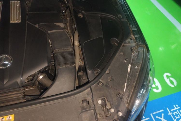 Used Mercedes-Benz S-Class 2014 S 320 L Business Model Engine Bay Left