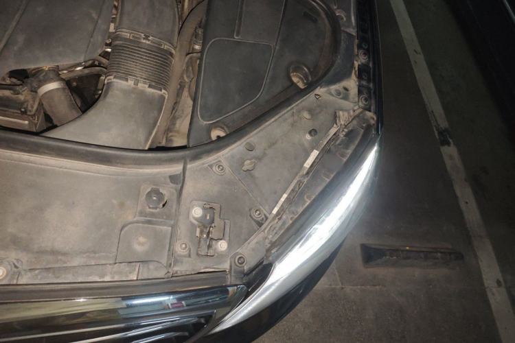 Used Mercedes-Benz S-Class 2014 S 320 L Business Model Engine Bay Left