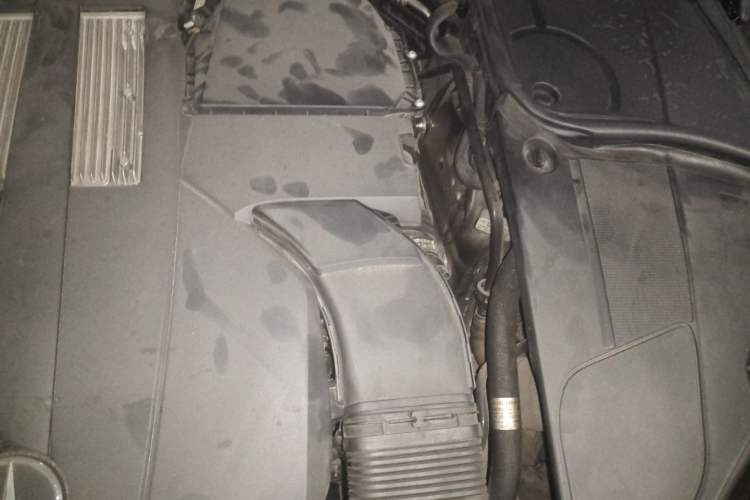 Used Mercedes-Benz S-Class 2014 S 400 L Prestige Edition Engine Bay Left