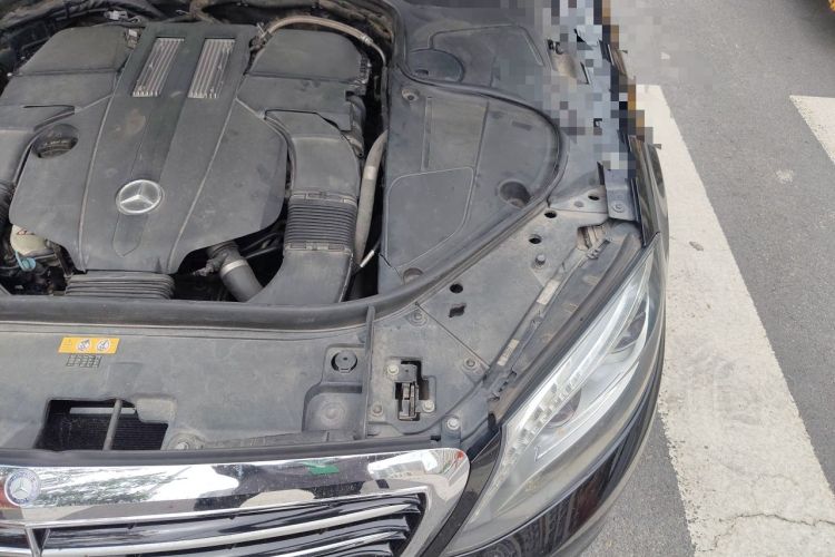 Used Mercedes-Benz S-Class 2014 S 400 L Prestige Edition Engine Bay Left