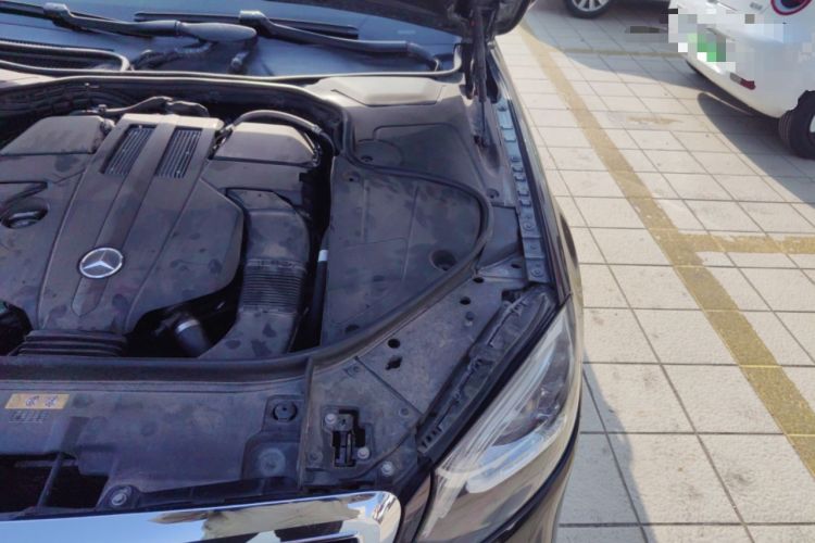 Used Mercedes-Benz S-Class 2014 S 320 L Business Model Engine Bay Left