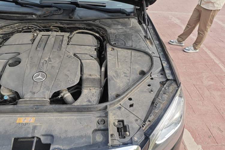 Used Mercedes-Benz S-Class 2014 S 400 L Prestige Edition Engine Bay Left