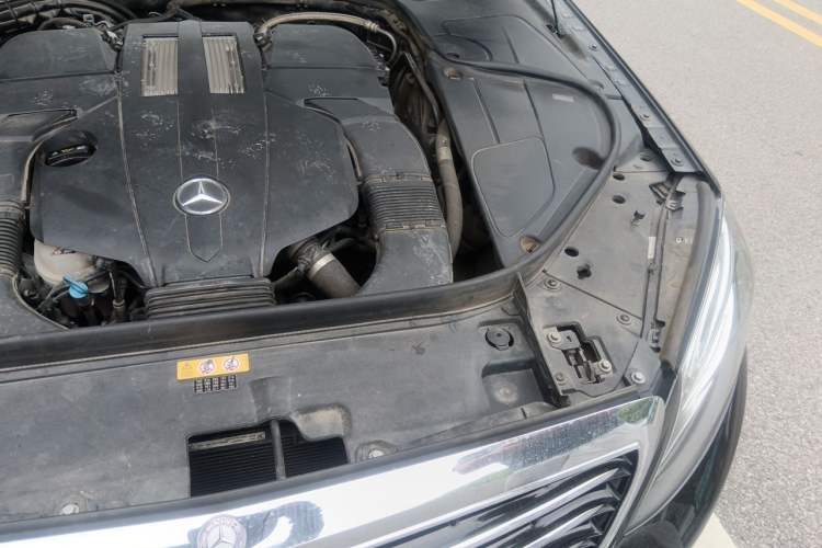 Used Mercedes-Benz S-Class 2014 S 320 L Business Model Engine Bay Left