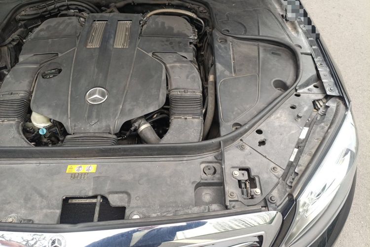 Used Mercedes-Benz S-Class 2014 S 400 L Prestige Edition Engine Bay Left