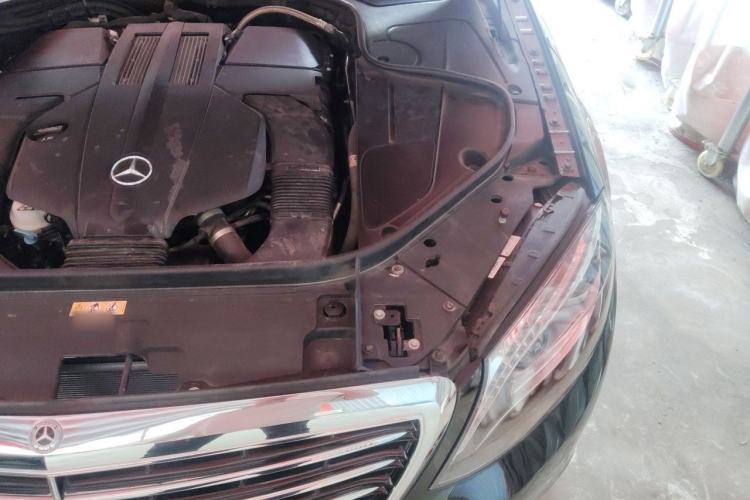 Used Mercedes-Benz S-Class 2014 S 320 L Business Model Engine Bay Left
