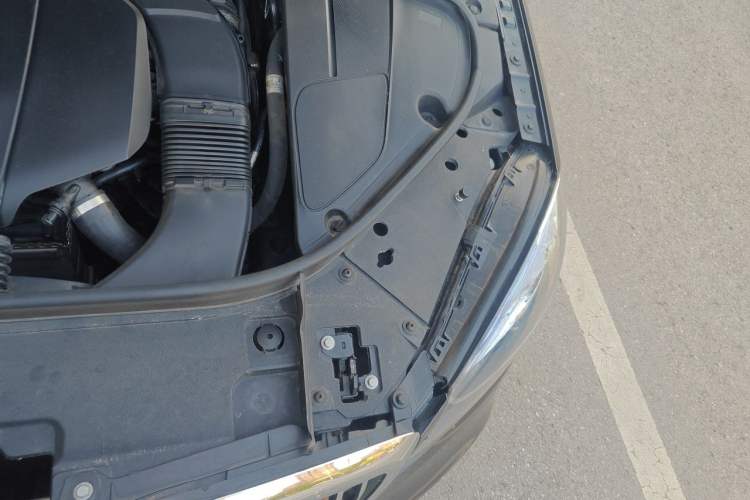 Used Mercedes-Benz S-Class 2014 S 320 L Business Model Engine Bay Left