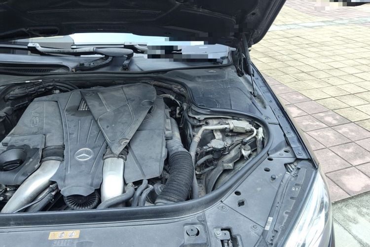 Used Mercedes-Benz S-Class 2014 S 500 L 4MATIC Engine Bay Left