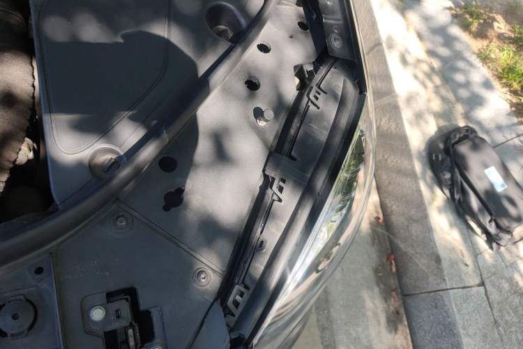 Used Mercedes-Benz S-Class 2014 Restyled S 500 L 4MATIC Engine Bay Left