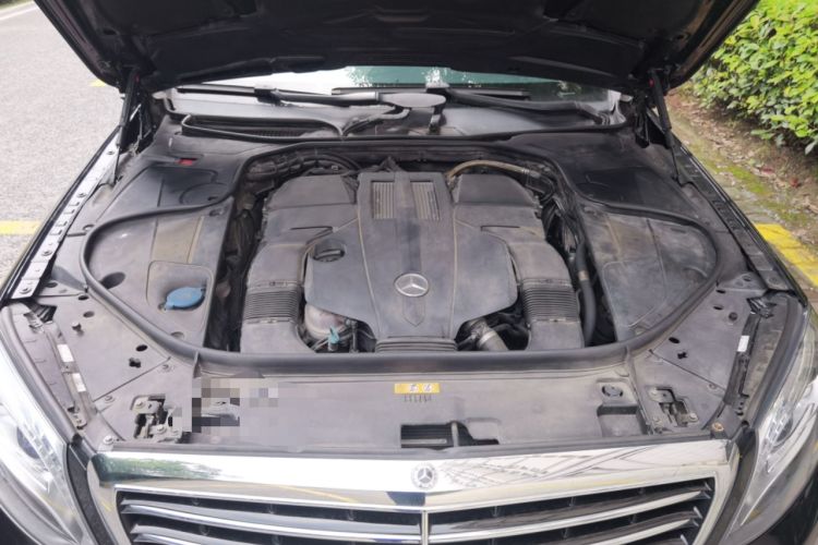 Used Mercedes-Benz S-Class 2014 S 320 L Business Model Engine Bay