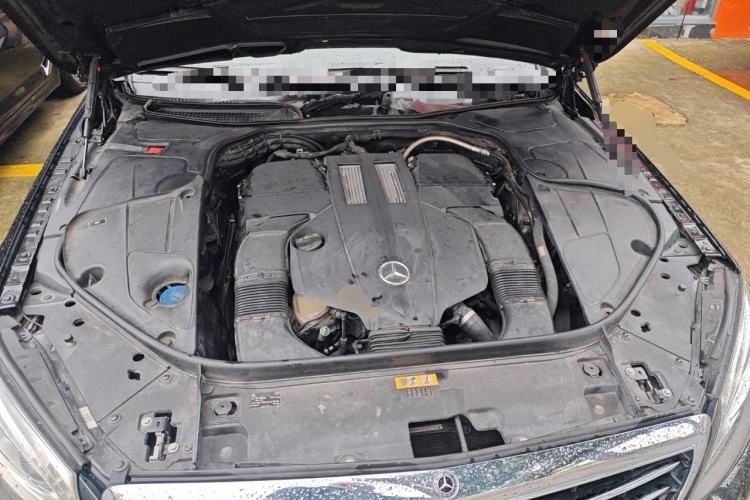 Used Mercedes-Benz S-Class 2014 S 320 L Business Model Engine Bay