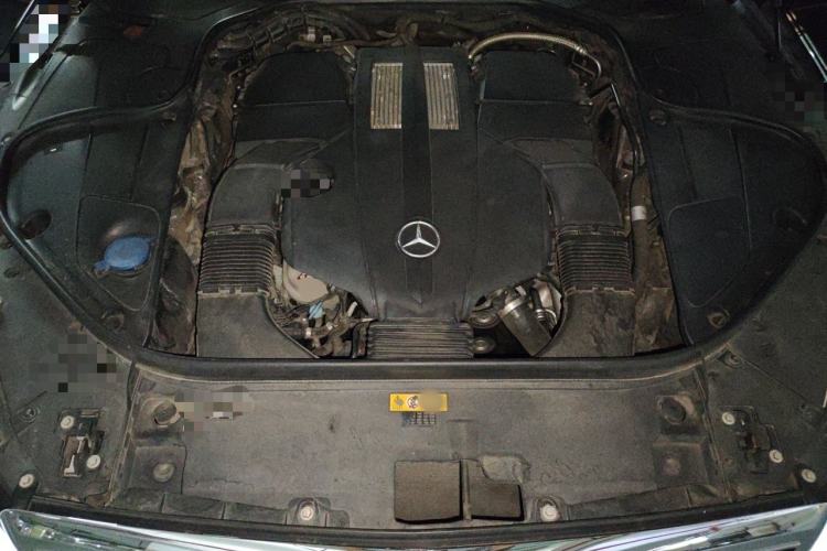 Used Mercedes-Benz S-Class 2014 S 320 L Business Model Engine Bay