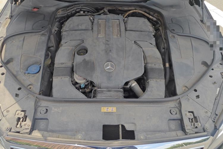 Used Mercedes-Benz S-Class 2014 S 320 L Business Model Engine Bay