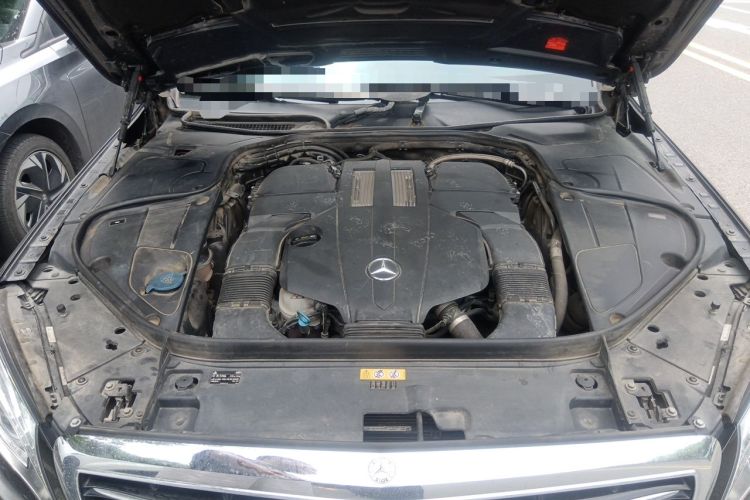 Used Mercedes-Benz S-Class 2014 S 320 L Business Model Engine Bay