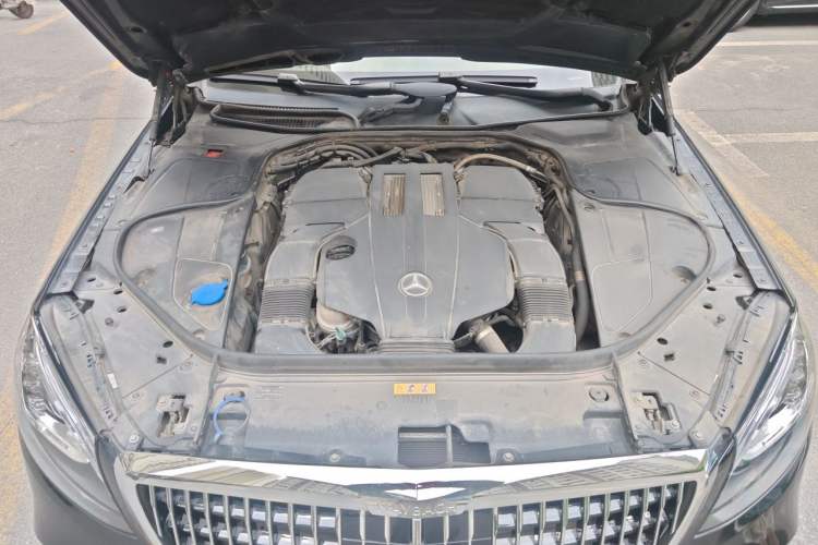 Used Mercedes-Benz S-Class 2014 S 320 L Business Model Engine Bay