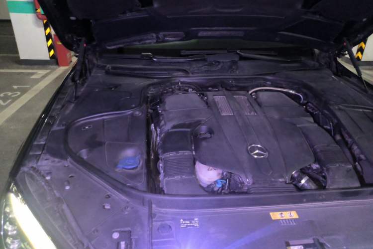 Used Mercedes-Benz S-Class 2014 S 320 L Business Model Engine Bay Right