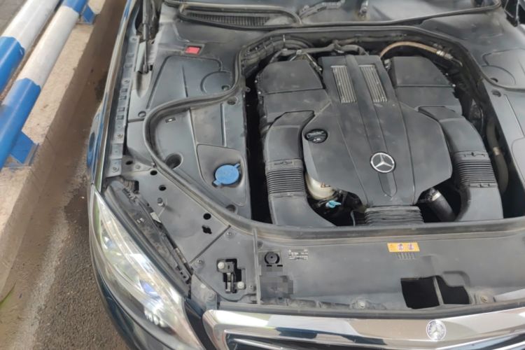Used Mercedes-Benz S-Class 2014 S 320 L Business Model Engine Bay Right