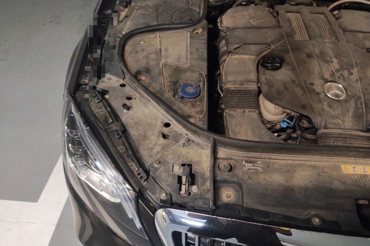 Used Mercedes-Benz S-Class 2014 S 320 L Business Model Engine Bay Right