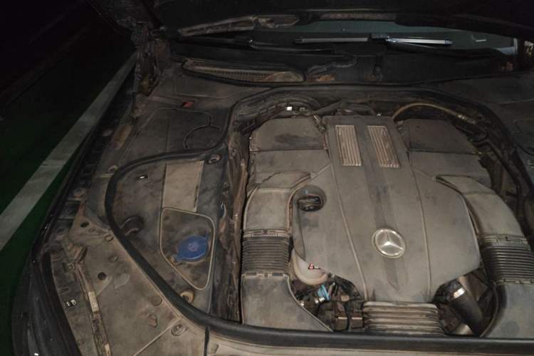 Used Mercedes-Benz S-Class 2014 S 320 L Business Model Engine Bay Right