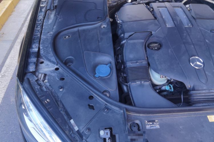 Used Mercedes-Benz S-Class 2014 S 320 L Business Model Engine Bay Right