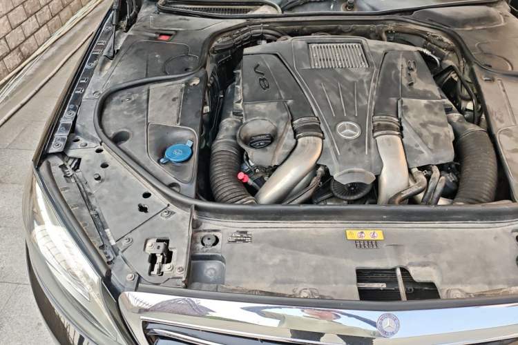 Used Mercedes-Benz S-Class 2014 S 500 L Engine Bay Right