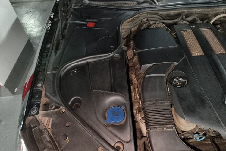 Used Mercedes-Benz S-Class 2014 S 320 L Business Model Engine Bay Right