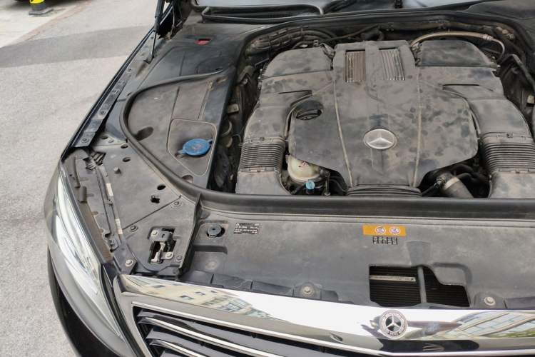 Used Mercedes-Benz S-Class 2014 S 400 L Prestige Edition Engine Bay Right