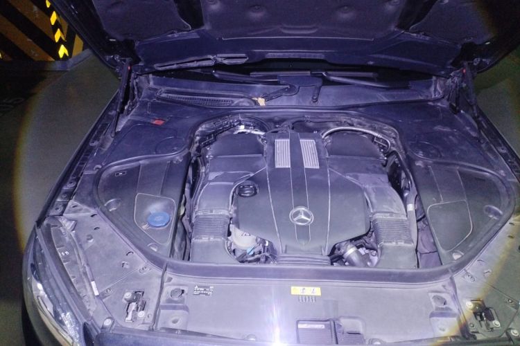 Used Mercedes-Benz S-Class 2014 S 400 L Prestige Edition Engine Bay Right