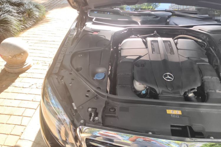 Used Mercedes-Benz S-Class 2014 S 320 L Business Model Engine Bay Right