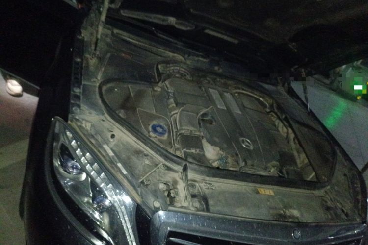 Used Mercedes-Benz S-Class 2014 S 320 L Business Model Engine Bay Right