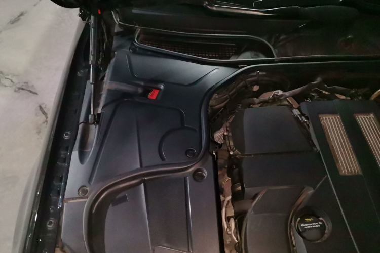 Used Mercedes-Benz S-Class 2014 S 320 L Business Model Engine Bay Right