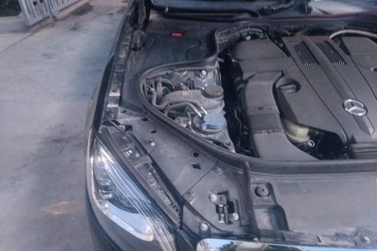 Used Mercedes-Benz S-Class 2014 S 400 L Prestige Edition Engine Bay Right