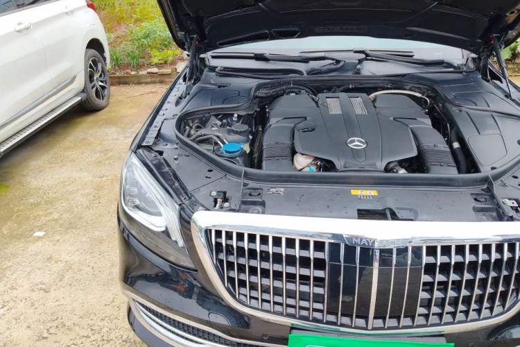 Used Mercedes-Benz S-Class 2014 S 320 L Business Model Engine Bay Right