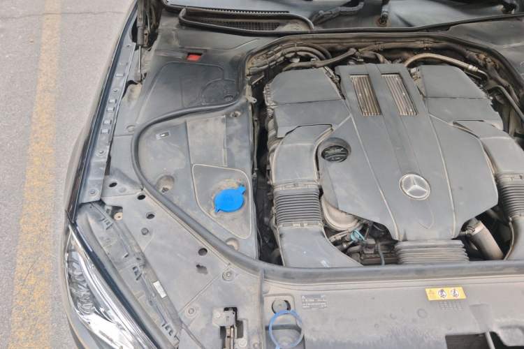 Used Mercedes-Benz S-Class 2014 S 320 L Business Model Engine Bay Right